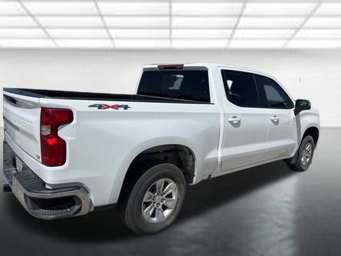 Certified 2025 Chevrolet Silverado 1500 LT image 3