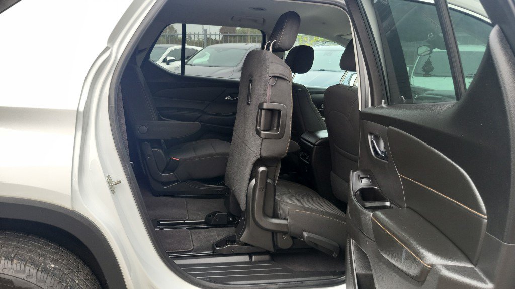 Used 2018 Chevrolet Traverse LT AWD/4WD image 23