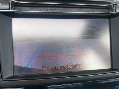 Used 2013 Toyota RAV4 Limited AWD/4WD image 31