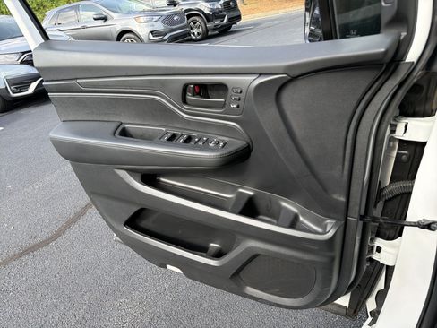 Certified 2025 Honda Odyssey Sport-L image 13
