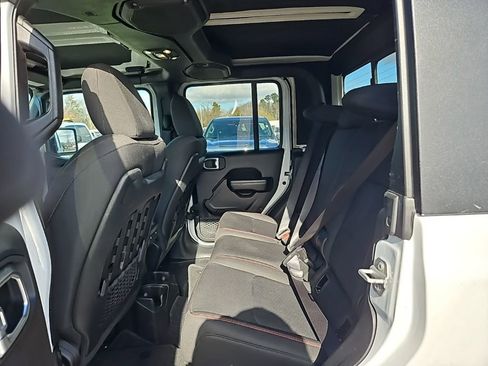 Used 2020 Jeep Gladiator Rubicon image 15