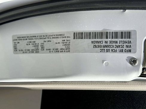 Used 2022 Chrysler Voyager LX FWD image 30