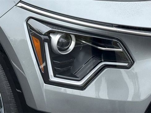 New 2026 Kia Niro SX image 34