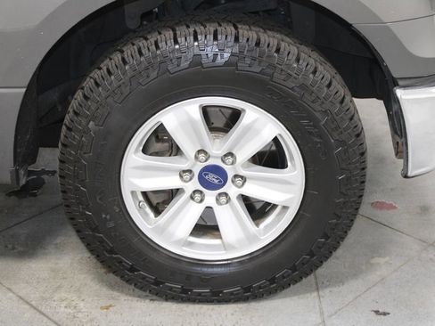 Used 2016 Ford F150 XLT image 13