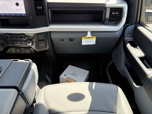New 2026 Ford F450 XL w/ XL Chrome Package image 13