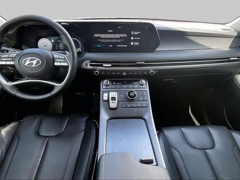 Used 2023 Hyundai Palisade Limited FWD image 14