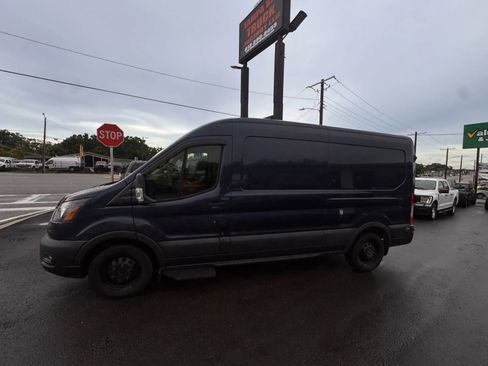 Used 2021 Ford Transit 150 Medium Roof AWD image 4