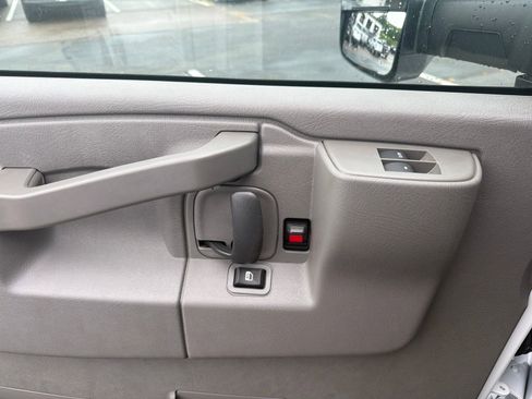 New 2026 Chevrolet Express 3500 w/ Power Convenience Package RWD image 18