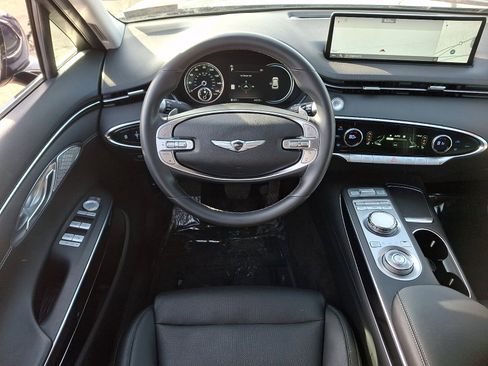 Used 2025 Genesis GV70 2.5T image 11