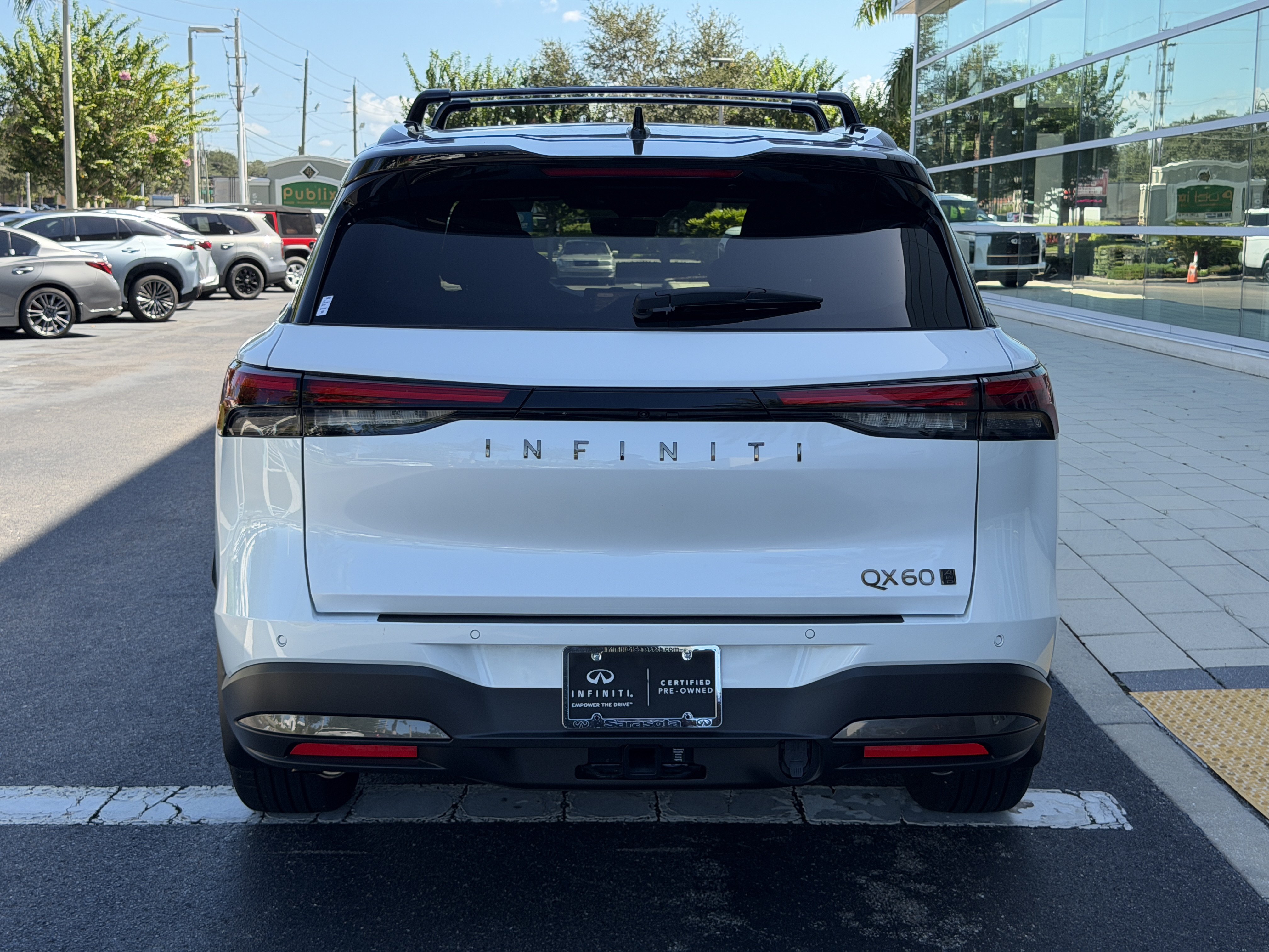 Certified 2027 INFINITI QX60 Autograph w/ Dark Cargo Package AWD/4WD image 6