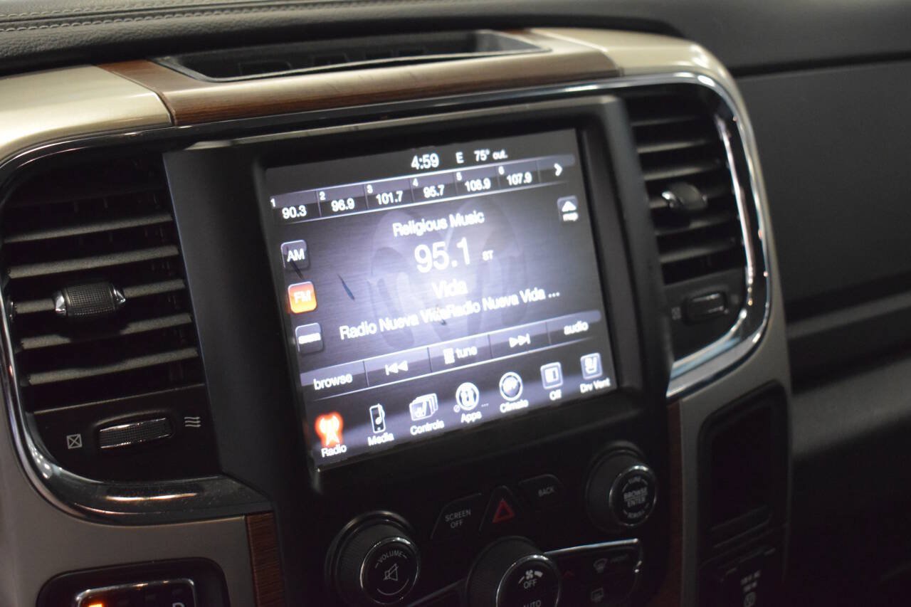 Used 2016 RAM 1500 Laramie w/ Convenience Group AWD/4WD image 48