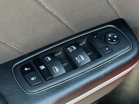 Used 2023 Dodge Charger R/T RWD image 20