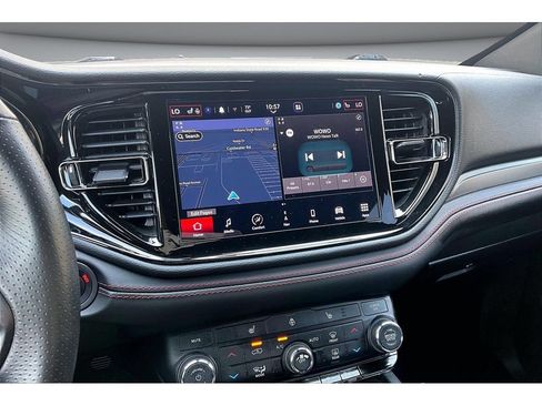 Certified 2025 Dodge Durango GT AWD/4WD image 9