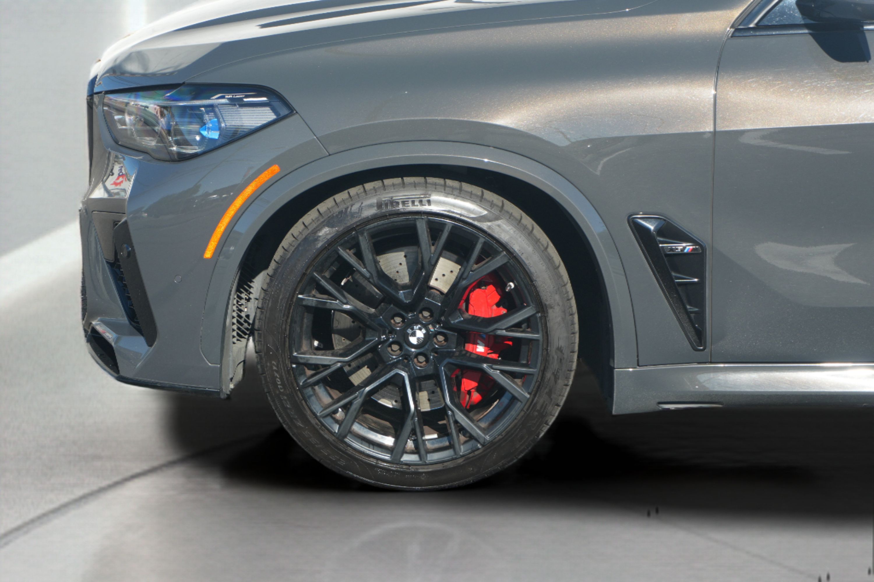 Used 2022 BMW X5 M w/ Competition Package 2 AWD/4WD image 9