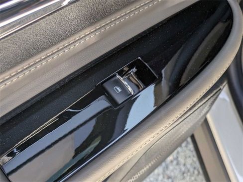 New 2024 Lincoln Corsair Reserve w/ Equipment Group 201A image 30