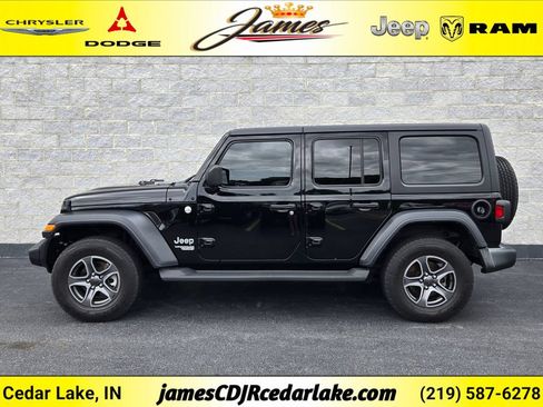 Used 2019 Jeep Wrangler Unlimited Sport S AWD/4WD image 2