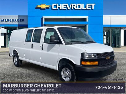 New 2025 Chevrolet Express 3500 Extended