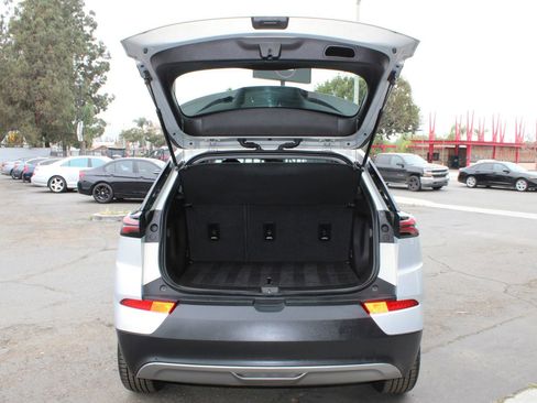 Used 2023 Chevrolet Bolt EUV LT image 30