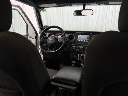 Used 2020 Jeep Wrangler Unlimited Sport AWD/4WD image 28