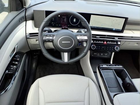 New 2026 Hyundai Tucson Limited AWD/4WD image 17