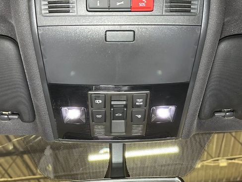 Used 2016 Volkswagen GTI SE FWD image 36