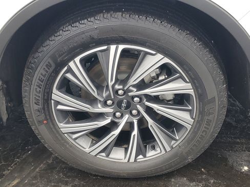 New 2025 Lincoln Aviator AWD w/ Equipment Group 101A image 5