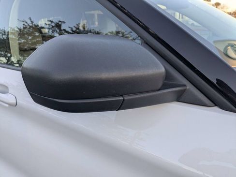 Used 2024 Ford Explorer XLT w/ Equipment Group 202A image 12