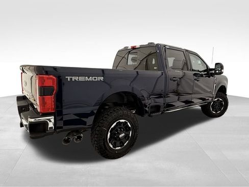 New 2025 Ford F250 Lariat w/ Lariat Ultimate Package image 6