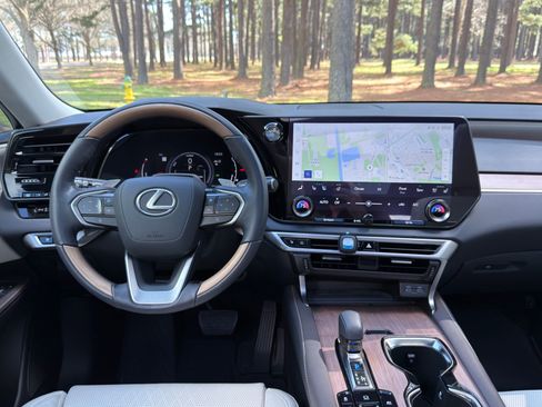 Used 2023 Lexus RX 350 w/ Cold Area Package image 3