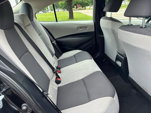 Used 2023 Toyota Corolla LE image 28