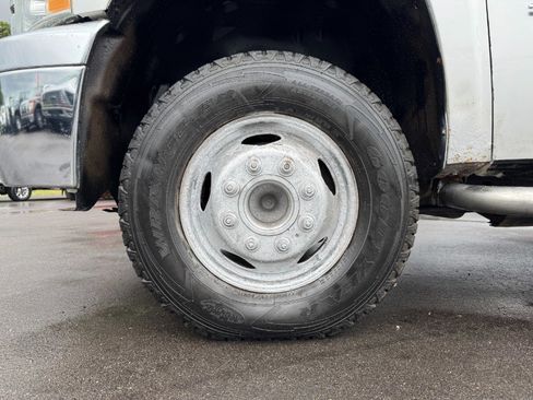 Used 2012 Chevrolet Silverado 3500 W/T image 13