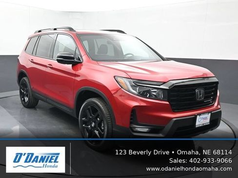Used 2024 Honda Passport Black Edition image 8