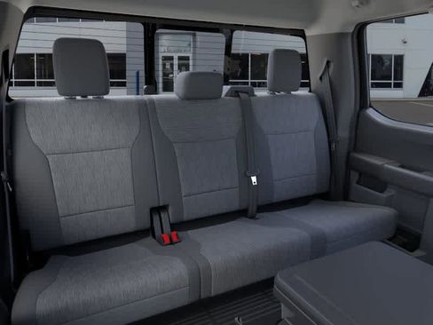 New 2026 Ford F250 XL w/ FX4 Off-Road Package image 11