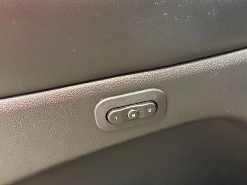 Used 2015 Jeep Grand Cherokee Limited image 10