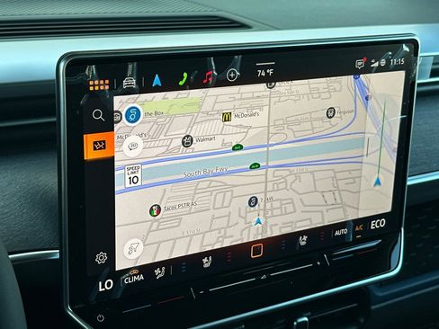 New 2025 Volkswagen ID. Buzz Pro S image 18