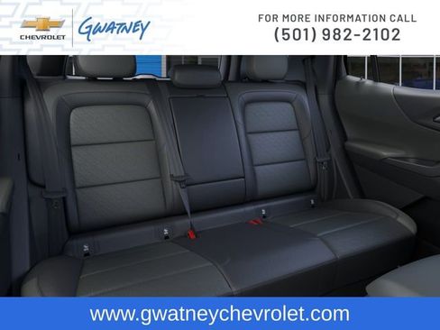 New 2026 Chevrolet Equinox LT w/ Convenience Package II FWD image 17