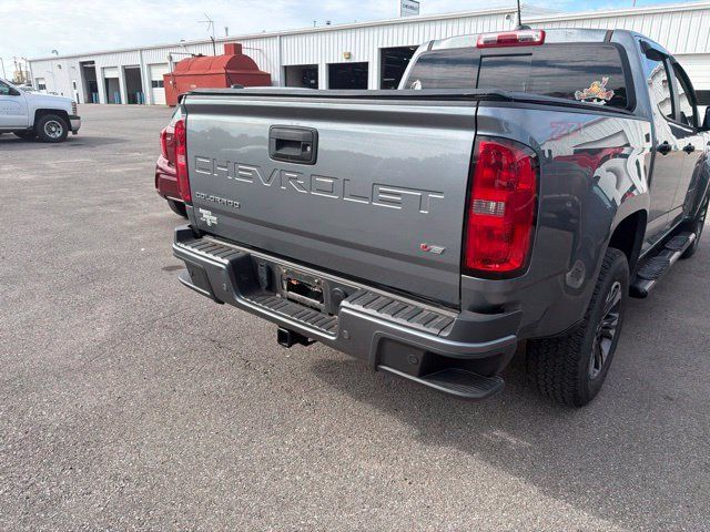 Used 2021 Chevrolet Colorado Z71 w/ Safety Package AWD/4WD image 13