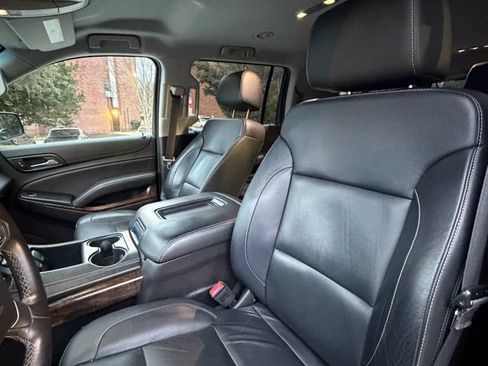 Used 2017 Chevrolet Suburban LT AWD/4WD image 14