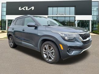 Used 2022 Kia Seltos S image 1