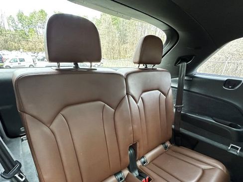 Used 2019 Audi Q7 3.0T Premium w/ Cold Weather Package image 41
