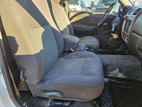 Used 2012 Chevrolet Colorado W/T image 30