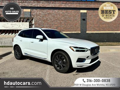 Used 2019 Volvo S60 T6 Momentum w/ Premium Package