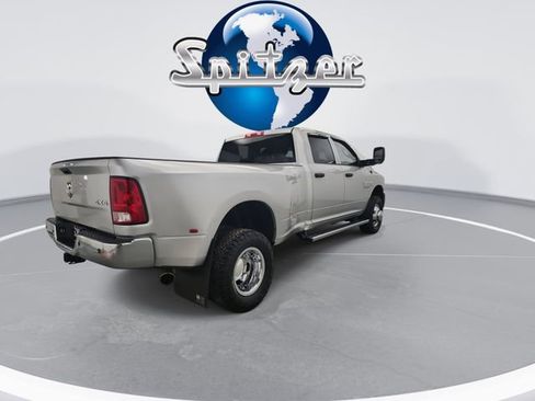 Used 2017 RAM 3500 Tradesman w/ Chrome Appearance Group image 11