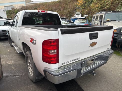 Used 2008 Chevrolet Silverado 1500 LTZ w/ Suspension Package, Off-Road image 2