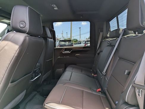 New 2026 GMC Sierra 2500 Denali w/ Denali Reserve Package AWD/4WD image 14