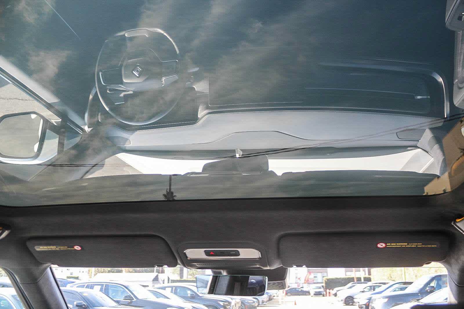 Used 2025 Rivian R1S Adventure Dual AWD/4WD image 15