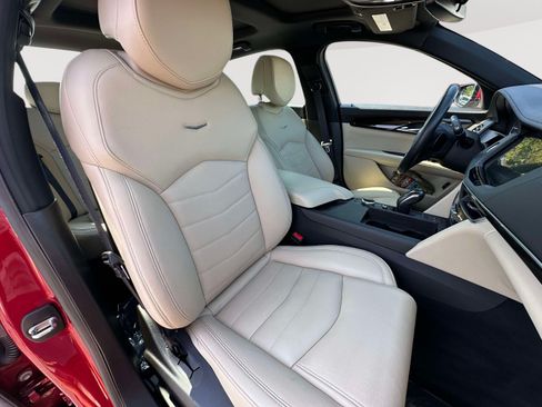 Used 2020 Cadillac CT6 Luxury AWD/4WD image 26