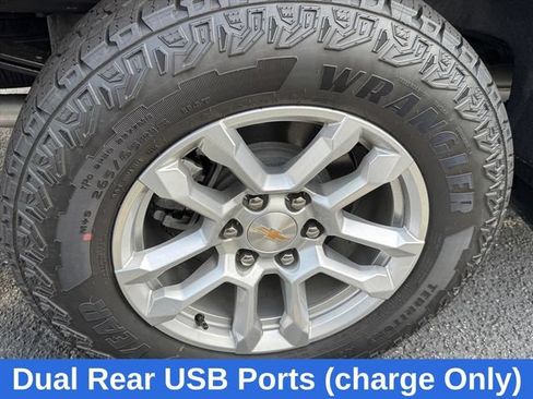 Used 2026 Chevrolet Silverado 1500 LT AWD/4WD image 33