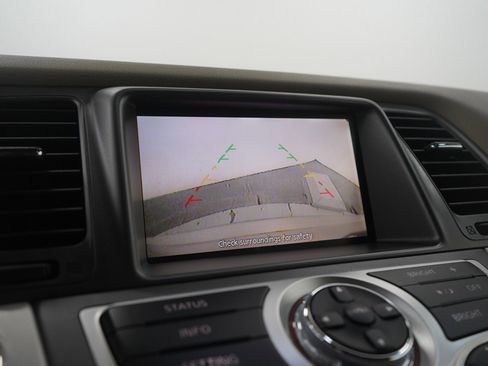 Used 2014 Nissan Murano SV image 28