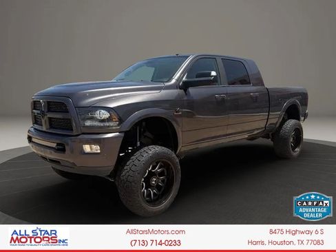 Used 2017 RAM 2500 Laramie w/ Sport Appearance Group AWD/4WD image 3